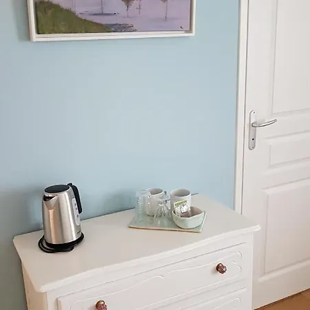 Bed & Breakfast Couette Et Cafe *